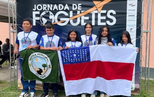 Na escola São João, foguetes de garrafa PET viraram etapa para competição nacional