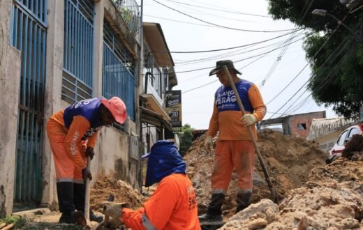 Galeria subterrânea da rua Escândio passa por intervenção emergencial em Manaus