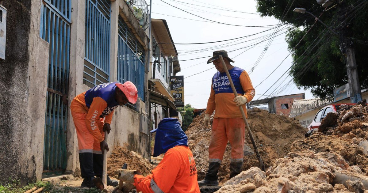 Galeria subterrânea da rua Escândio passa por intervenção emergencial em Manaus