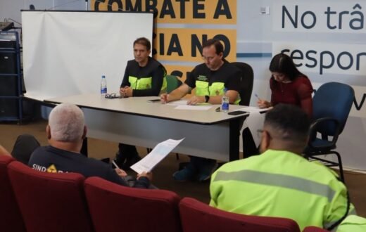 Votação em Manaus terá linhas gratuitas até 18h e atendimento adaptado agendado