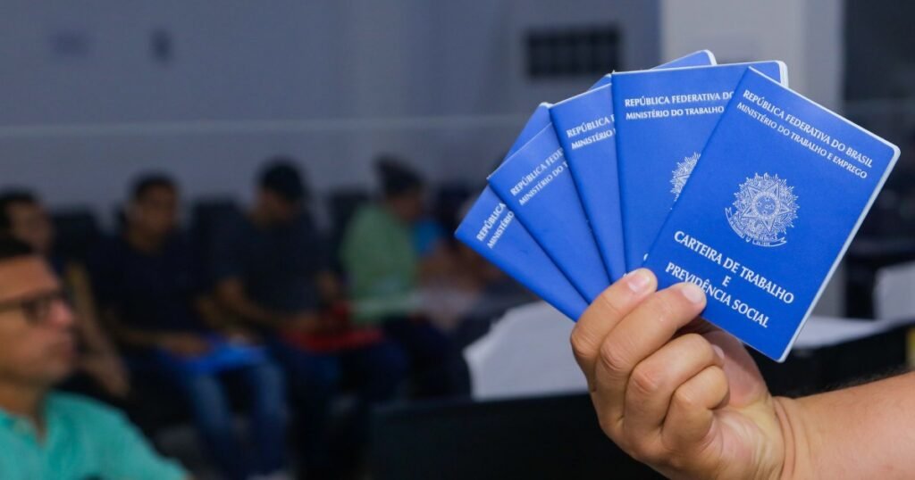 Sine Manaus concentra atendimento para vagas em dois postos nesta quarta-feira