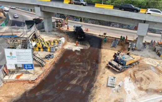 Trecho do Passarão recebe pavimento para futura conexão entre avenidas de Manaus
