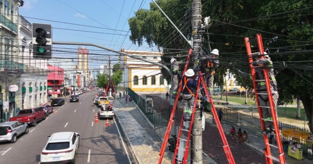 Nova fase do ordenamento no Centro de Manaus combina inventário, retirada e monitoramento