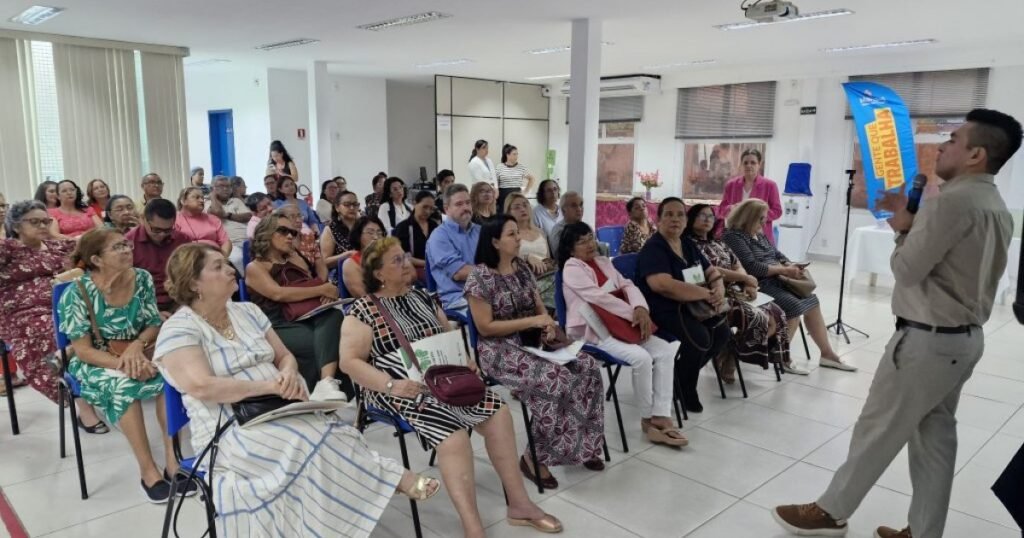 Setor Psicossocial da Manausprev apresenta ações a servidores recém-aposentados